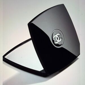 CHANEL MIRROR